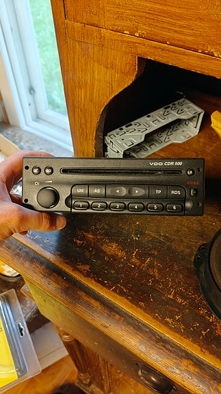 opel astra g 2002 radio + kaiuttimet