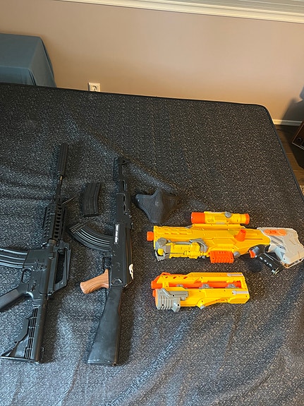Nerf ase ja 2x Kuula-aseita ja maski