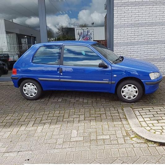 Peugeot 106 varaosia
