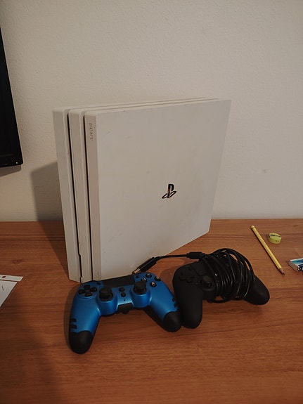 PS4 Pro 1TB