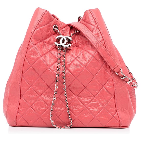Chanel
CC Drawstring pinkki Bucket
Laukku aito