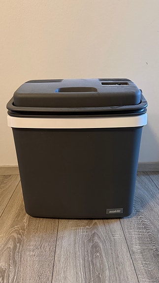 Asaklitt autokylmälaukku 12 V – UUSI, ei käytetty – 40 €
