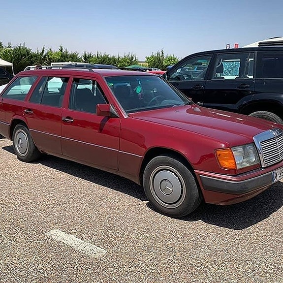 MB w124 varaosia