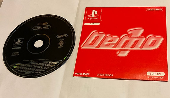 Playstation 1 / Demo One