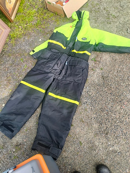 kellunta haalari xl