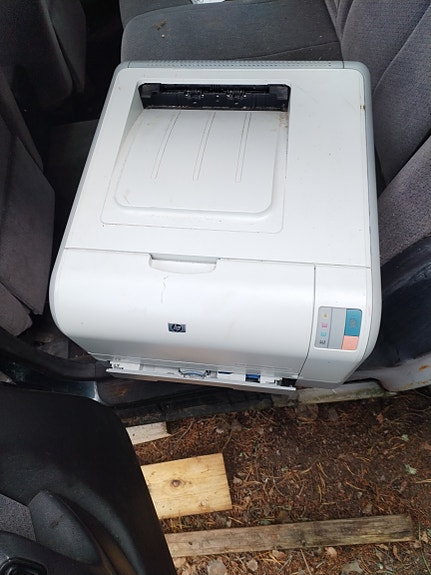 HP Color LaserJet CP1215 värilasertulostin