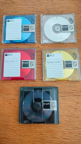 5 kpl. fnac 74 min MiniDisc -levyä (käytetty)