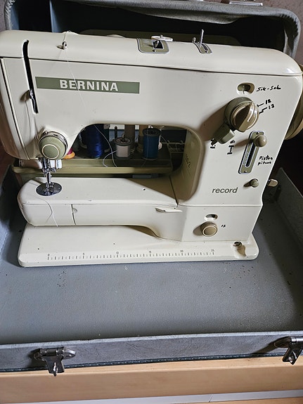 Bernina Record 530 ompelukone
