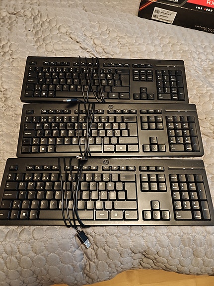 3kpl HP USB näppäimistöt