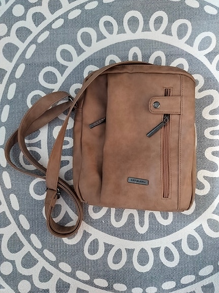 Ruskea olkalaukku unisex