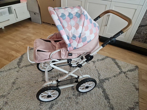 BRIO nukenvaunut