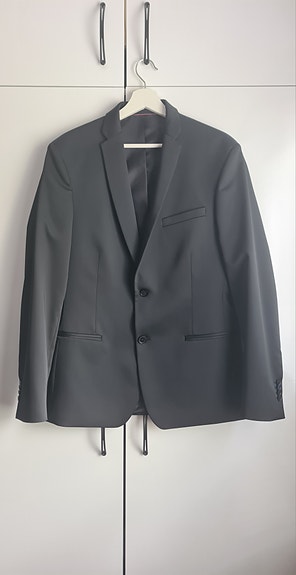 Montonin slim fit musta puku