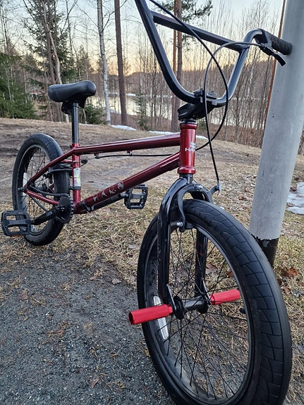 Midway Cassette 20" Freestyle BMX Pyörä
