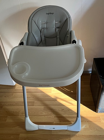 Peg Perego syöttötuoli