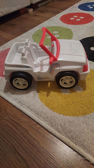 Barbie auto vuodelta 1994