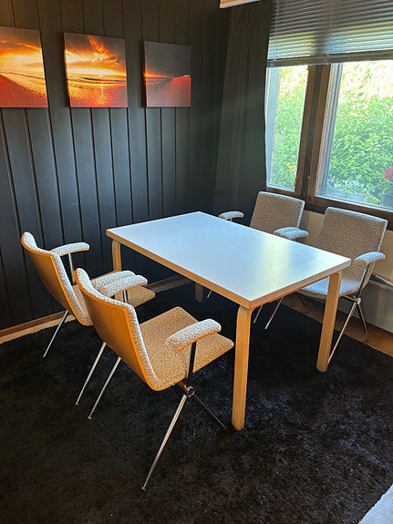 Artek pöytä 81B – koivu / valkoinen