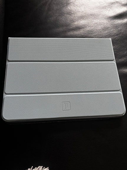 Up Plus iPad 10.2/Air 10.5 Tucano tabletin suojakuori