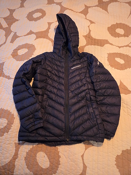 Peak performance frost down hood