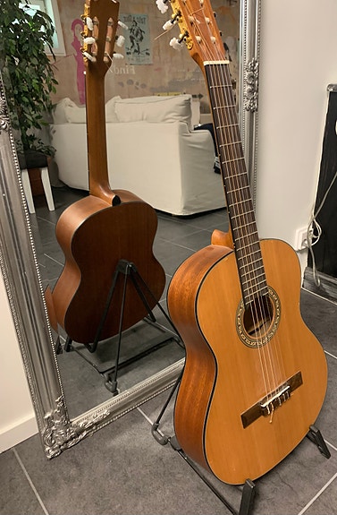 Ibanez akustinen kitara
