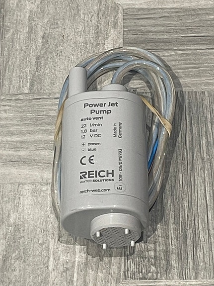 Reich Power Jet 22 l/min 1,8 bar vesipumppu/uppopumppu – käyttämätön