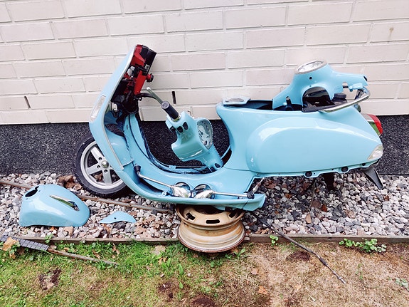 Vespa lx50 osina