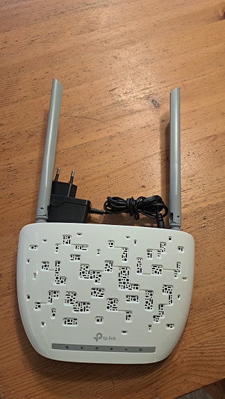 TP-LINK TD-W9970 ADSL2+/VDSL -modeemi