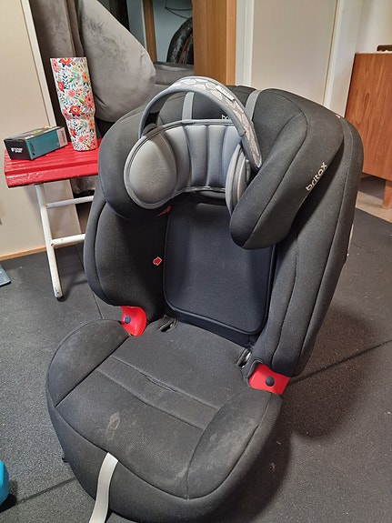 Britax Römer turvaistuin 9-36kg
