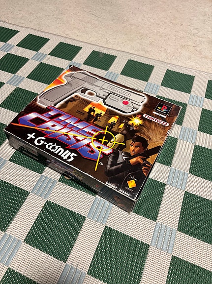 PlayStation 1 Time Crisis + G-Con 45 valopyssy paketti