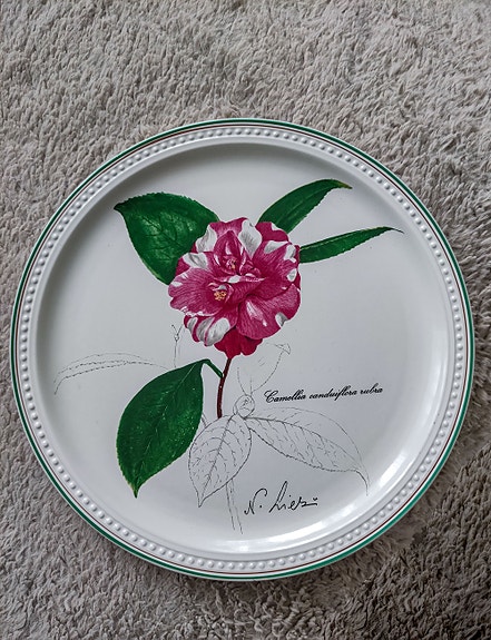 Villeroy & Boch "Camellia" -keräilylautanen, 1979 (ensimmäinen painos)