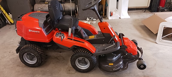 Husqvarna R214C