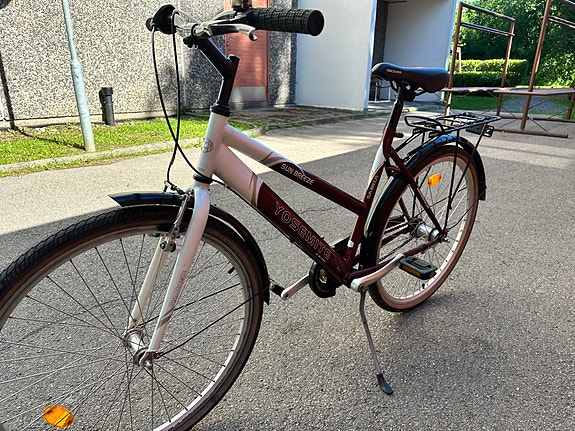 Yosemite Sun Breeze 26" naisten citypyörä, 3-vaihteinen