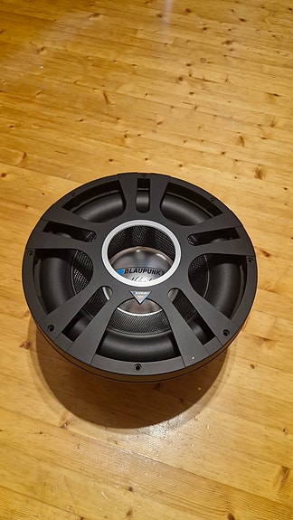 Blaupunkt Velocity VPW 380 subwoofer 15"