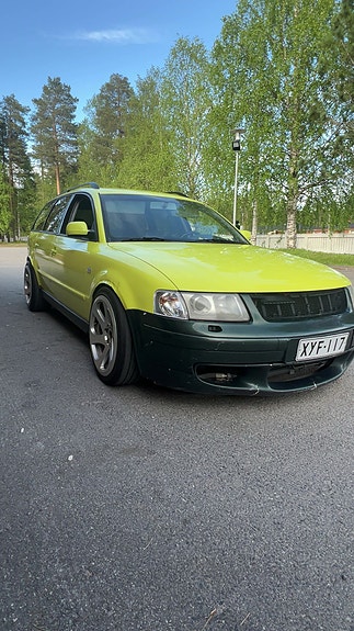 Volkswagen farmari auto