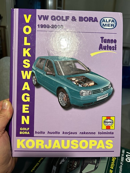 Volkswagen Golf 4 korjausopas 1998–2003