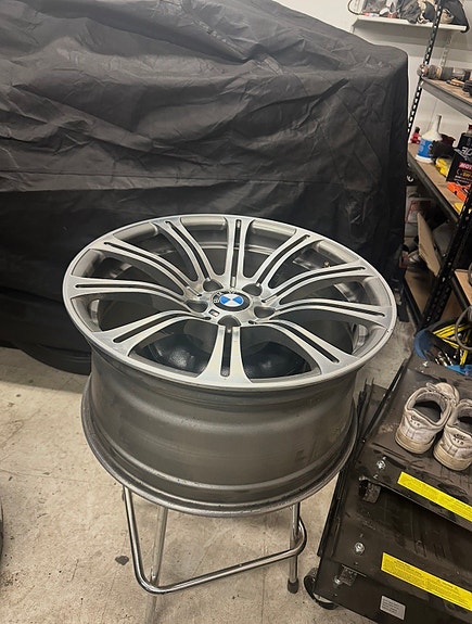 M3 220M takovanteet Michelin renkailla 19”