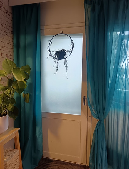 Turkooseja verhoja