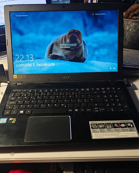 Acer Aspire E15 E5-575G 15,6" kannettava Intel i5 GTX 950M