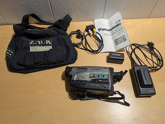 Panasonic NV-RX27EG/E VHS-C -videokamera