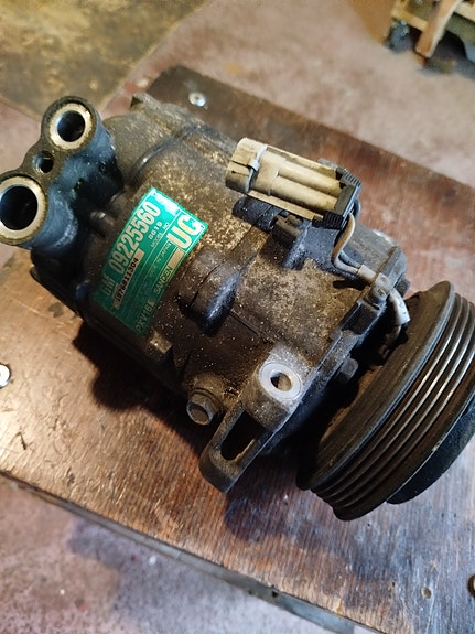 Opel ilmastoinnin kompressori