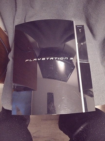 Sony PlayStation 3 konsoli musta