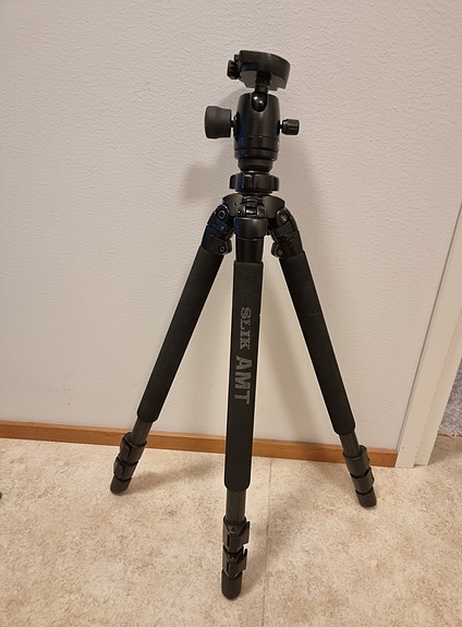 Kameran jalusta SLIK pro 780DX