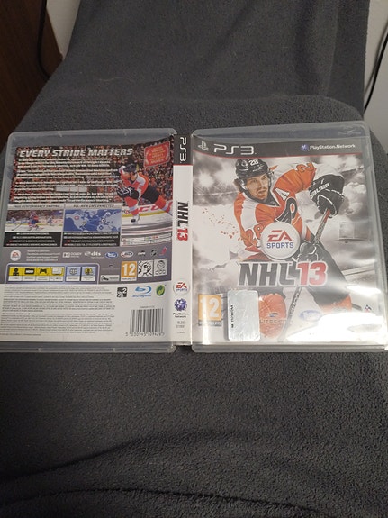 PlayStation 3 NHL 13 peli