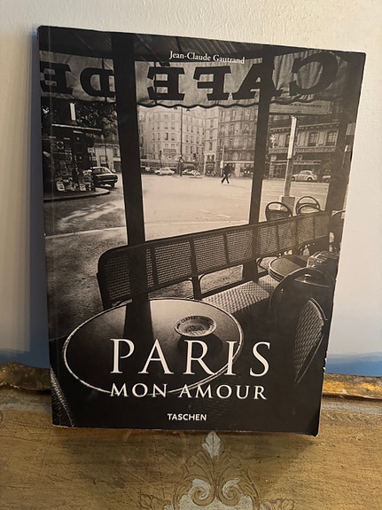 Paris Mon Amour valokuvakirja