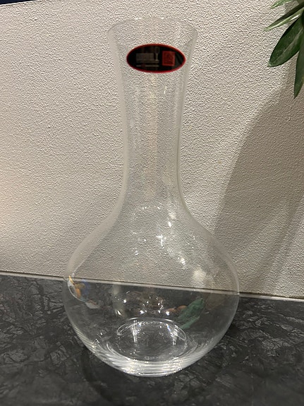Riedel viinikarahvi