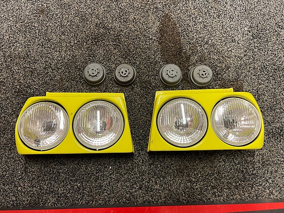 Opel Ascona B/ Irmscher 4-ajovalosarja/ Original Irmscher Quad Headlight Kit
