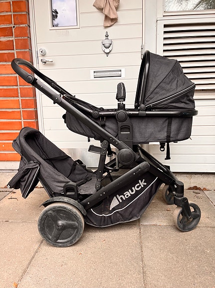 Double stroller Hauck