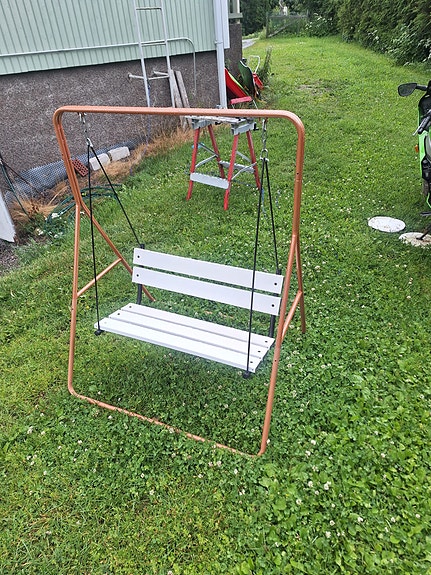 Lasten pihakeinu
