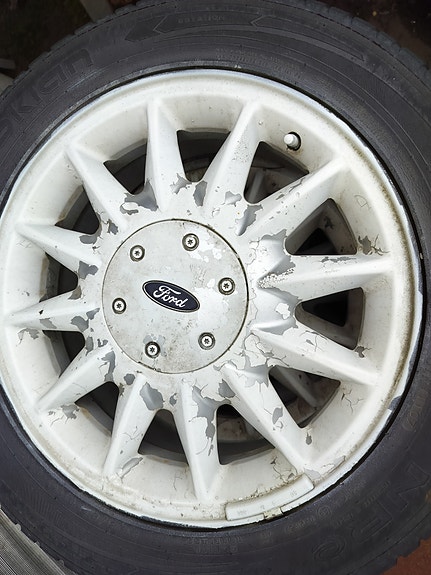 Fordin alumiinivanteet