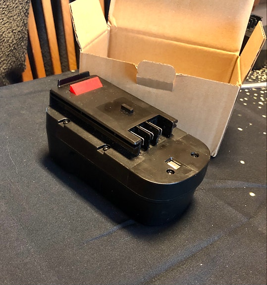 Black&Decker yhteensopiva akku 18V