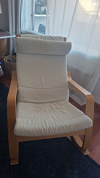 Ikean Poäng keinutuoli